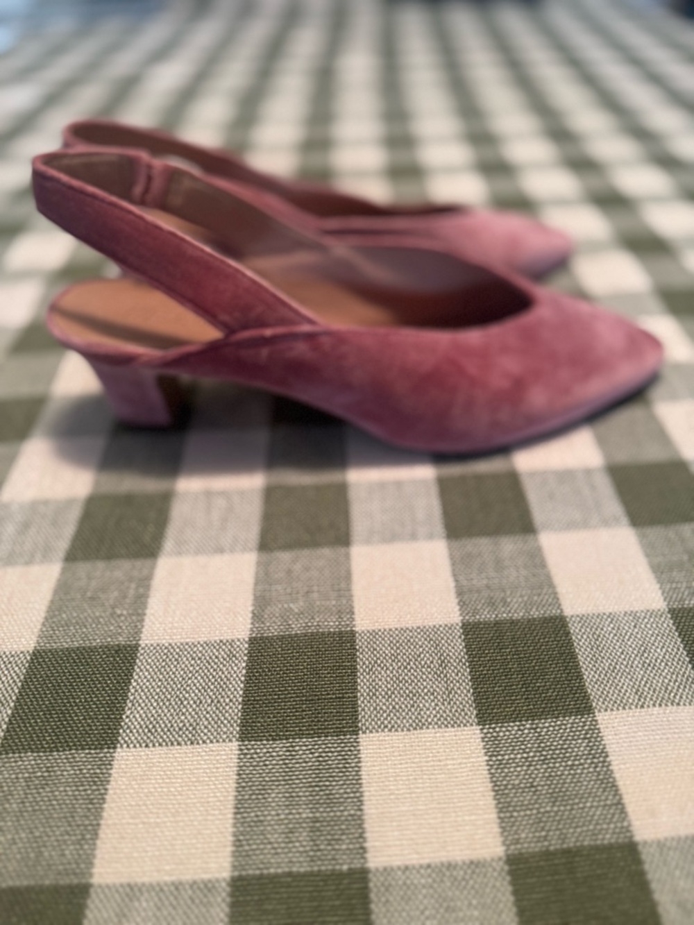 Madewell Etta Slingback Pump in Velvet Pink - Picture 6 of 8